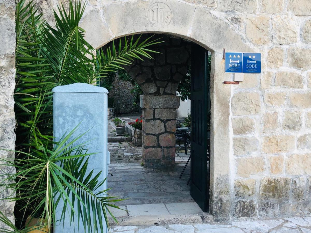 Sobe Guesthouset Cavtat