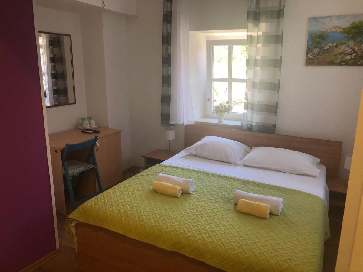 Guesthouset Sobe 3*